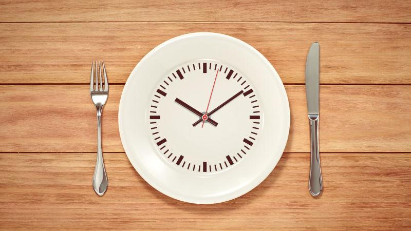 4 razloga zbog kojih bi trebali probati intermittent fasting